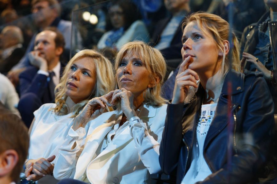 Tiphaine Auzière, sa campagne pour Emmanuel Macron en images