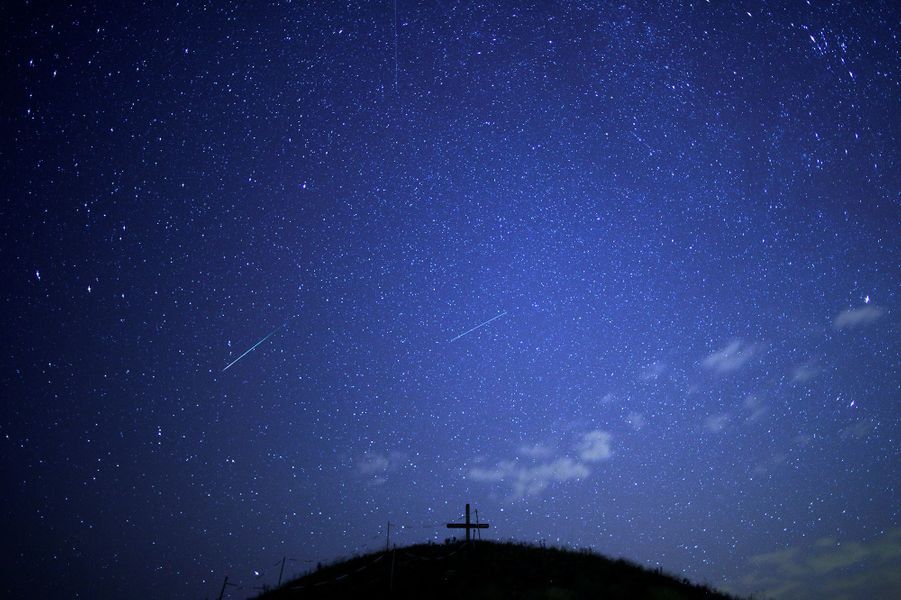 En Images La Pluie Détoiles Filantes A Bien Eu Lieu Ce