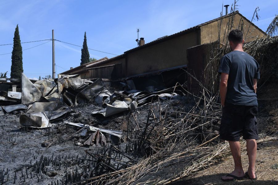 Au nord de Marseille, un paysage de dévastation après l'incendie