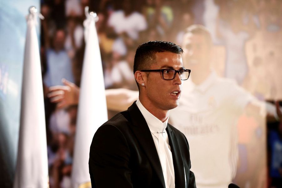 Cristiano Ronaldo annonce sa retraite... pour 2026