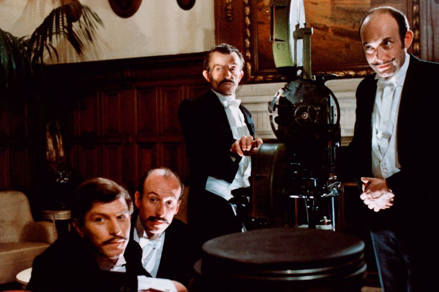 Les Brigades Du Tigre Avec Clovis Cornillac Du petit au grand écran - 12 séries adaptées au cinéma