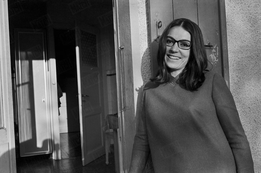 Nana Mouskouri sans pour son premier