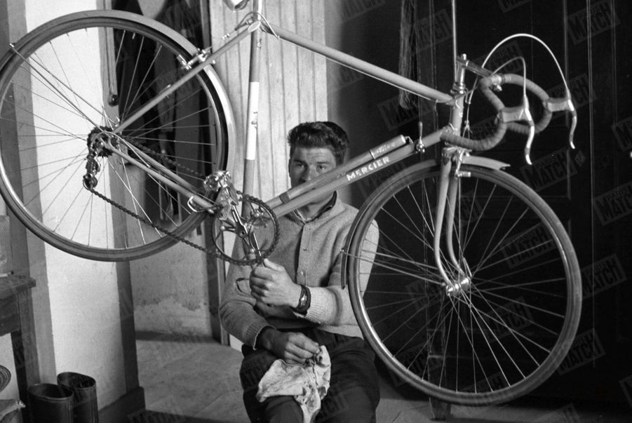 Le jeune Raymond Poulidor en mars 1961