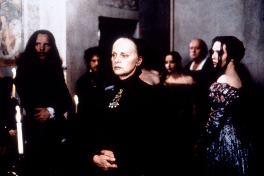 De Quoi Est Morte La Reine Margot Hommage en images - Virna Lisi. Le décès de la blonde latine