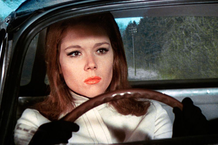 Diana Rigg Chapeau Melon Et Bottes De Cuir Johnny Depp, Bradley Cooper, Jessica Alba... - Ils ont commencé à la