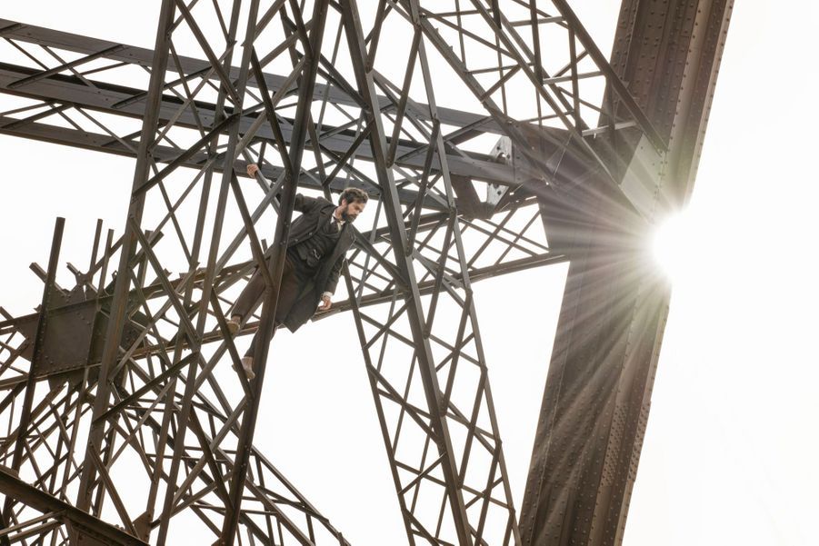 Homme Qui Se Jette De La Tour Eiffel Martin Bourboulon : "Gustave Eiffel a été porté par ses sentiments"