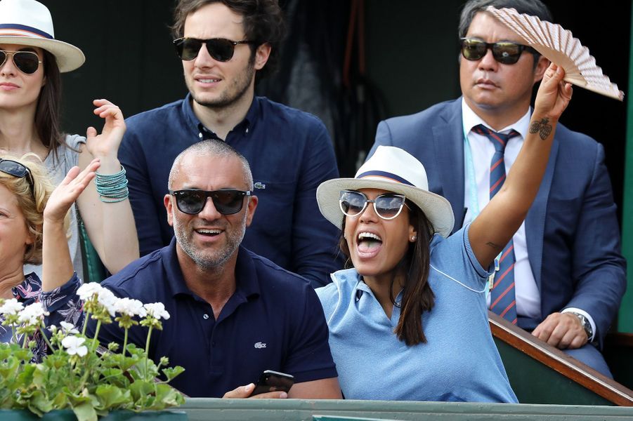 Amel Bent Et Patrick Antonelli En Amoureux A Roland Garros