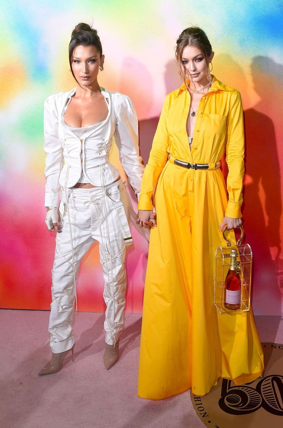 Bella Et Gigi Hadid Duo Complice à La Soirée Business Of Fashion à New
