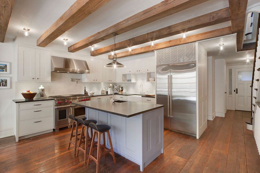 Bradley Cooper S Offre Une Maison A 13 5 Millions De Dollars En Plein Cœur De New York