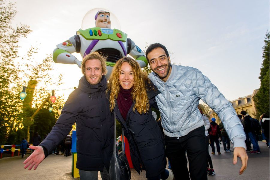 L'équipe de "Babysitting 2" s'amuse à Disneyland Paris