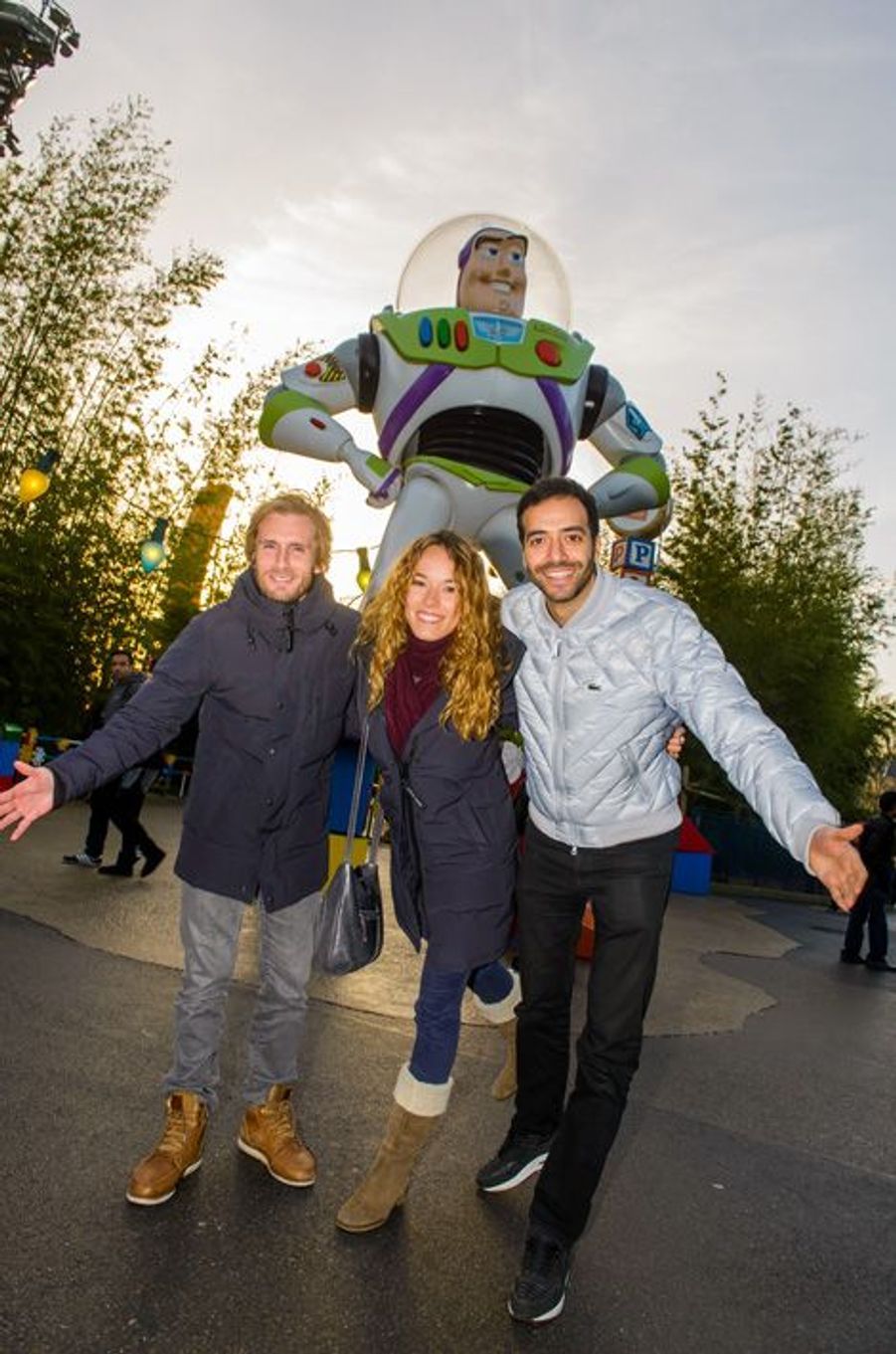 L'équipe de "Babysitting 2" s'amuse à Disneyland Paris