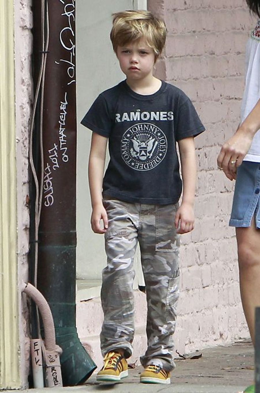 Néanmoins, la fille d'angelina jolie et de brad pitt a prévu de célébrer son anniversaire. L'évolution physique de Shiloh - La fille de Brad Pitt et ...