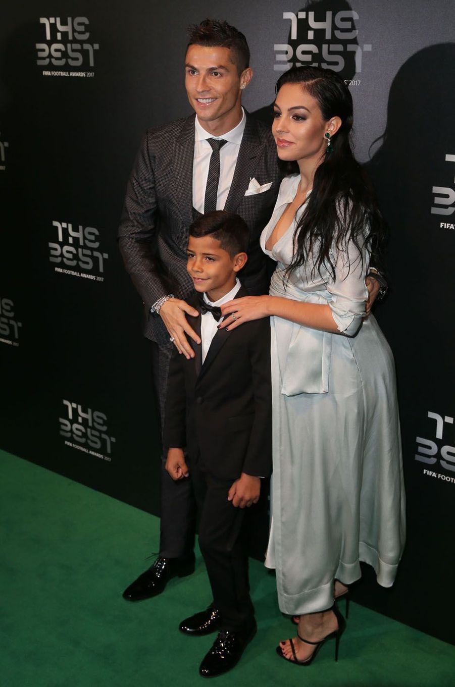 Cristiano Ronaldo rayonne de bonheur avec Georgina Rodriguez