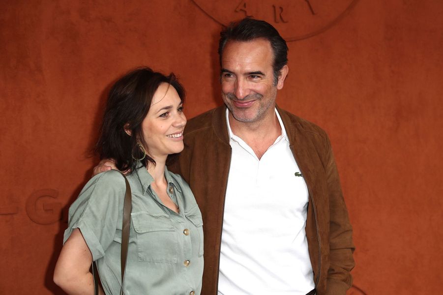 Jean Dujardin s'offre une rare sortie avec Nathalie Péchalat à Roland-Garros