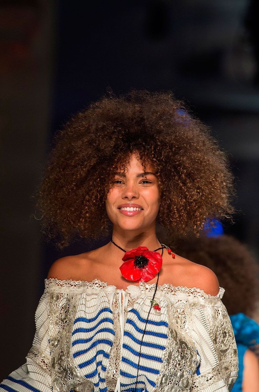 Jenaye Noah et Tina Kunakey, stars du défilé Jean-Paul Gaultier