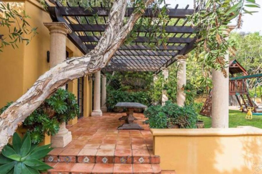 Kendall Jenner Sa Nouvelle Maison A 7 3 Millions D Euros