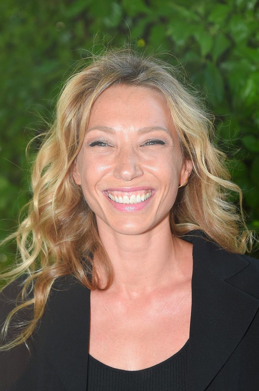 Laura Smet, rayonnante pour présenter son court-métrage au ...