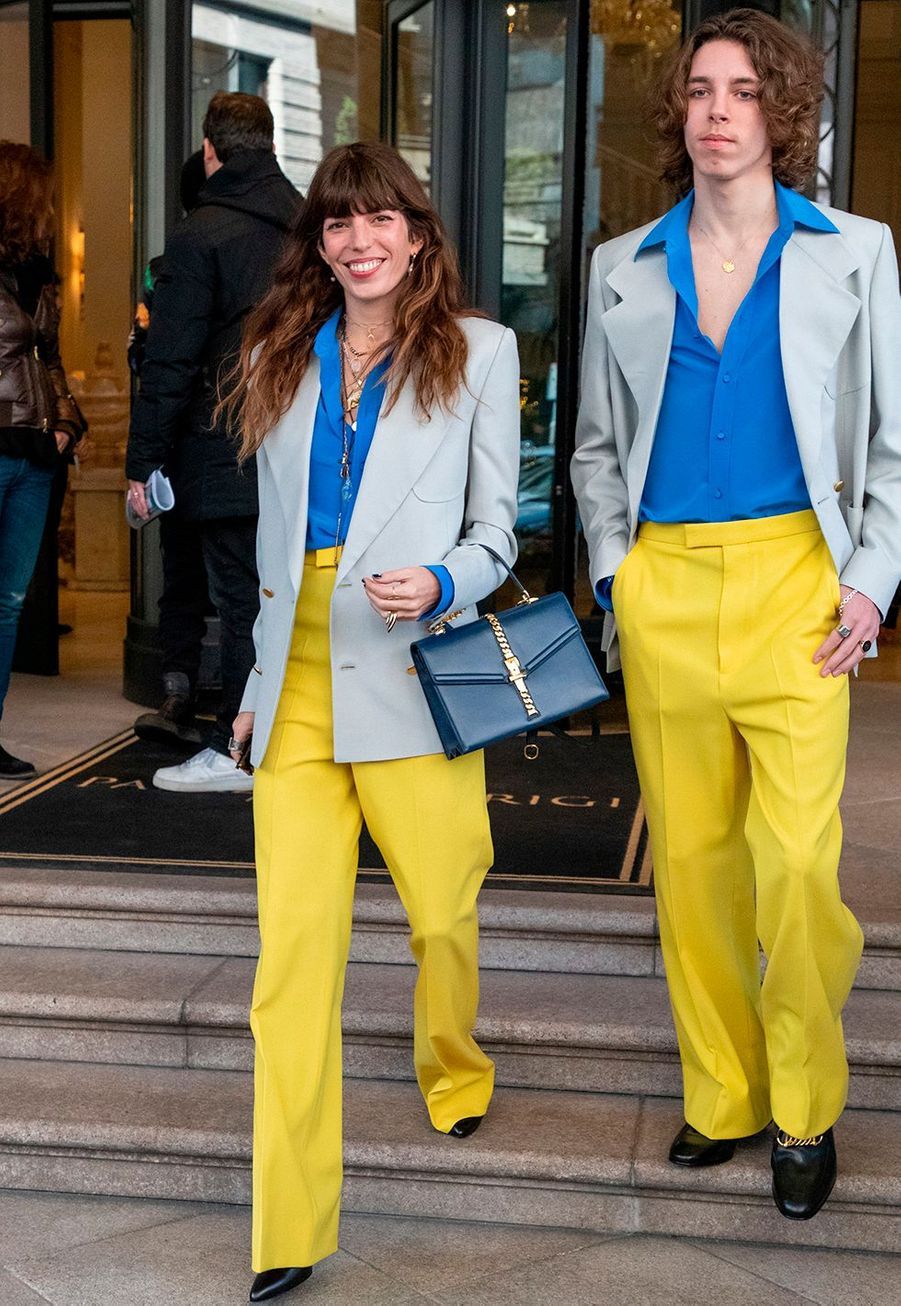 Lou Doillon et son fils Marlowe assortis pour la Fashion Week de Milan