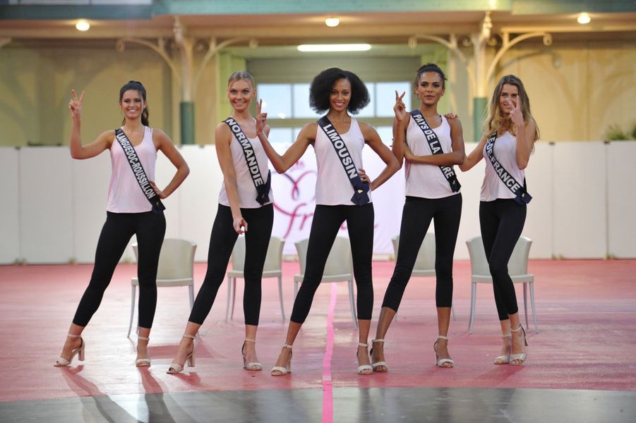 Miss France 2019 Les Candidates Concentrees Et Motivees Pendant