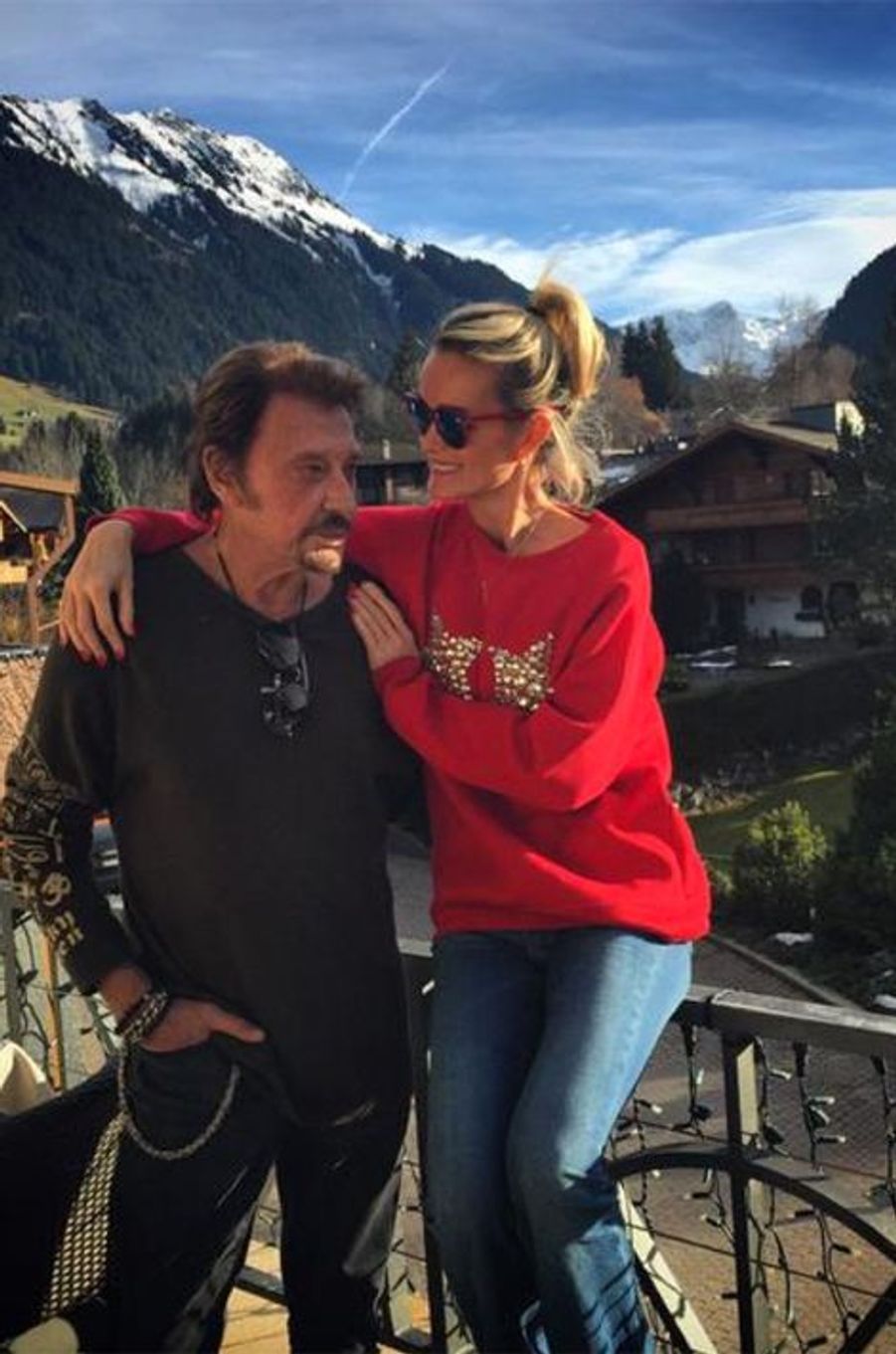 Johnny Hallyday à Gstaad - Noël blanc avec Laeticia, Jade ...