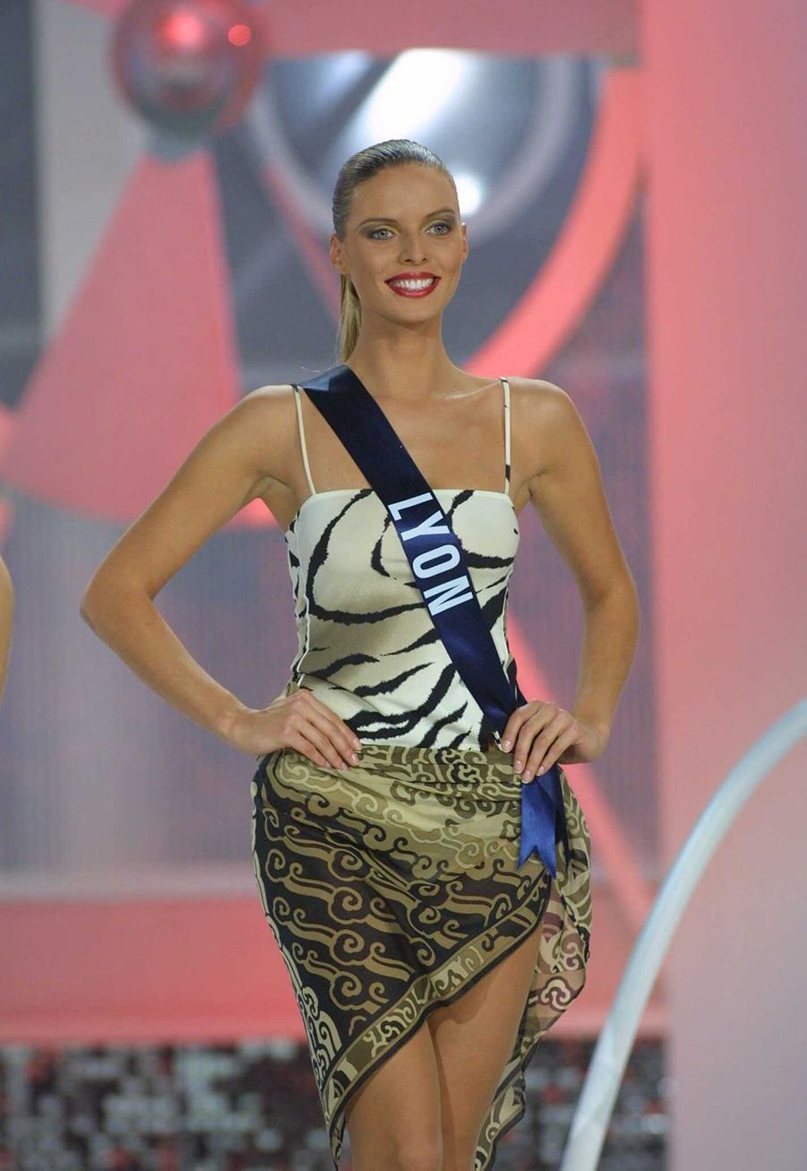 Quand Sylvie Tellier était élue Miss France 2002