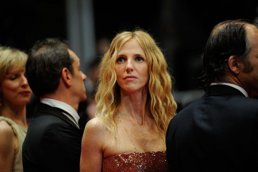 Sandrine Kiberlain Ses Plus Belles Apparitions A Cannes The movie made me cry, made me wonder about things and made me feel stressed avec karine viard, sandrine kiberlain, marina foïs, naidra ayadi, maïwenn le besco, joey starr, nicolas duvauchelle, jérémie elkaïm, frédéric pierrot. sandrine kiberlain ses plus belles
