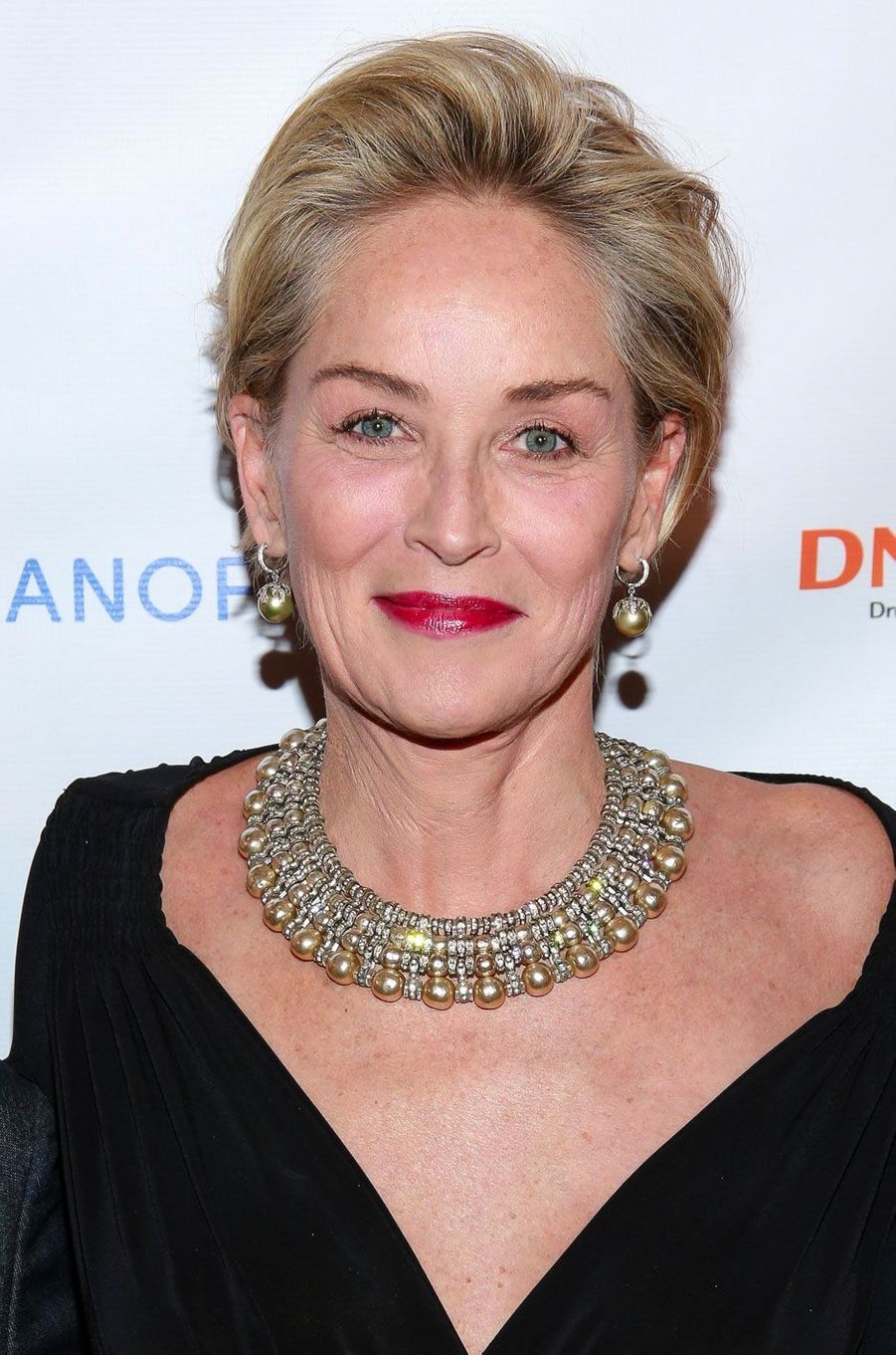 Sharon Stone, élégante et engagée à New York