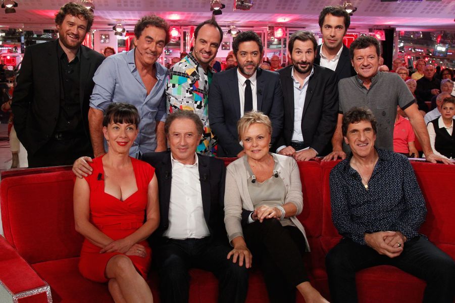 Téléchargement gratuit Images Dans Vivement Dimanche Muriel Robin Sur Le Canape Rouge De Drucker actualisé salutations