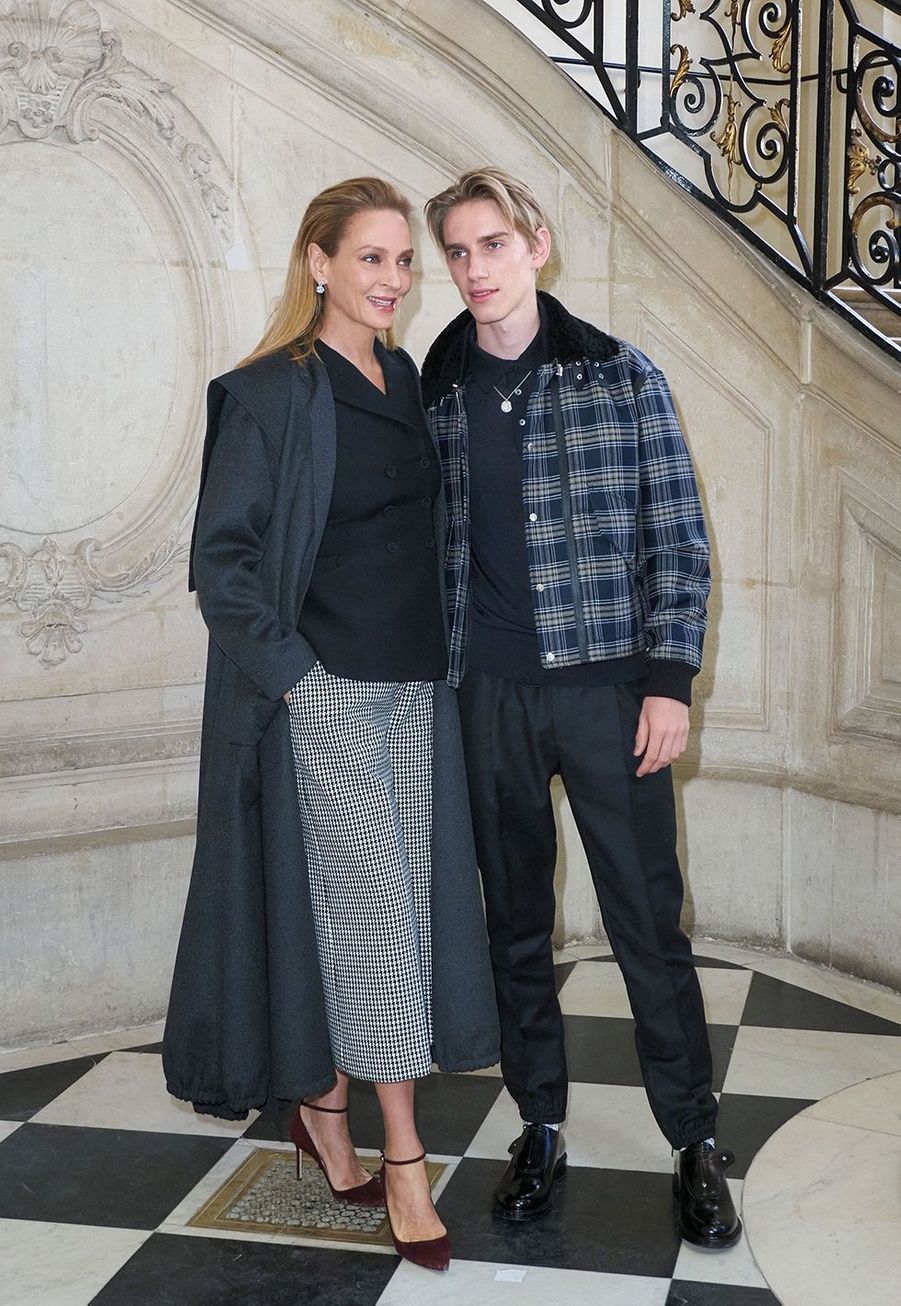 Uma Thurman et son fils Levon, leur belle complicité au ...