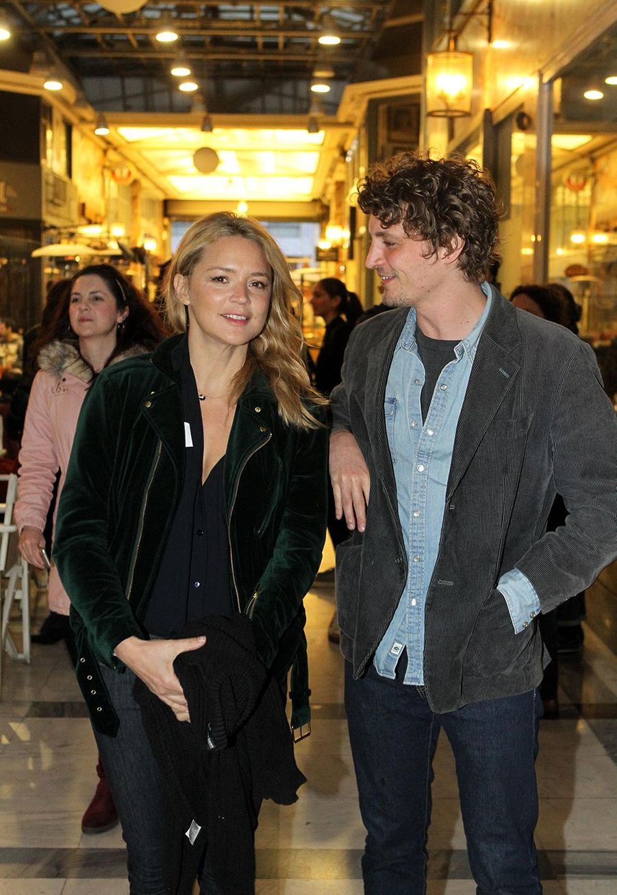 Virginie Efira et Niels Schneider, partenaires radieux à Athènes