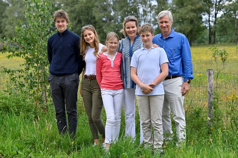 La reine Mathilde, le roi des Belges Philippe et leurs ...