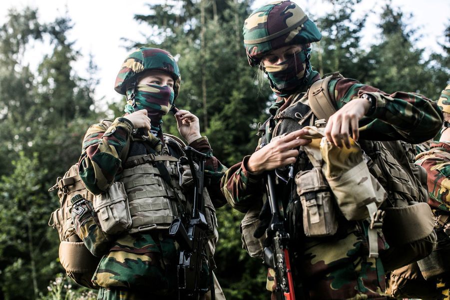 Princesse Elisabeth de Belgique, ses premières photos de ...