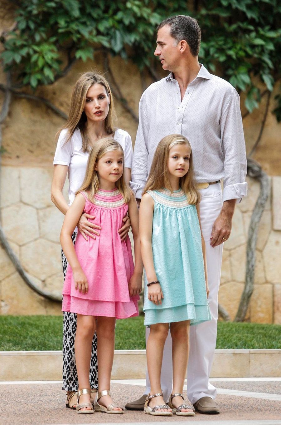 La Princesse D'espagne Serie Quand les princesses Leonor et Sofia d'Espagne jouaient les jumelles