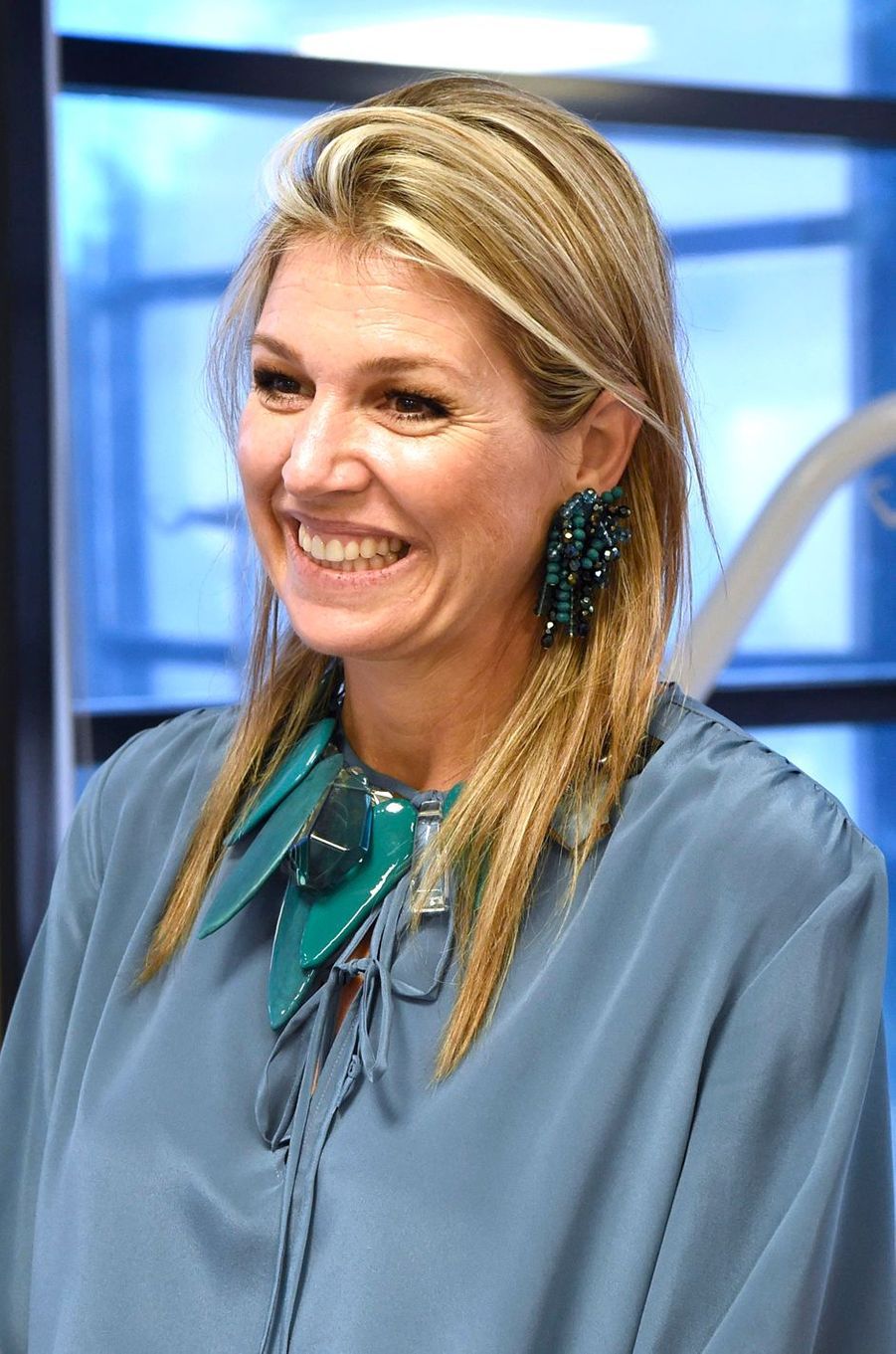 Maxima Des Pays-bas Régime Maxima des Pays-Bas, en harmonie de bleus avant les vacances