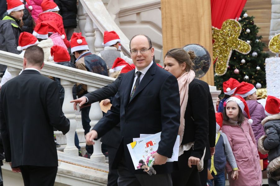Monaco - Prince Albert, le jeune papa noël