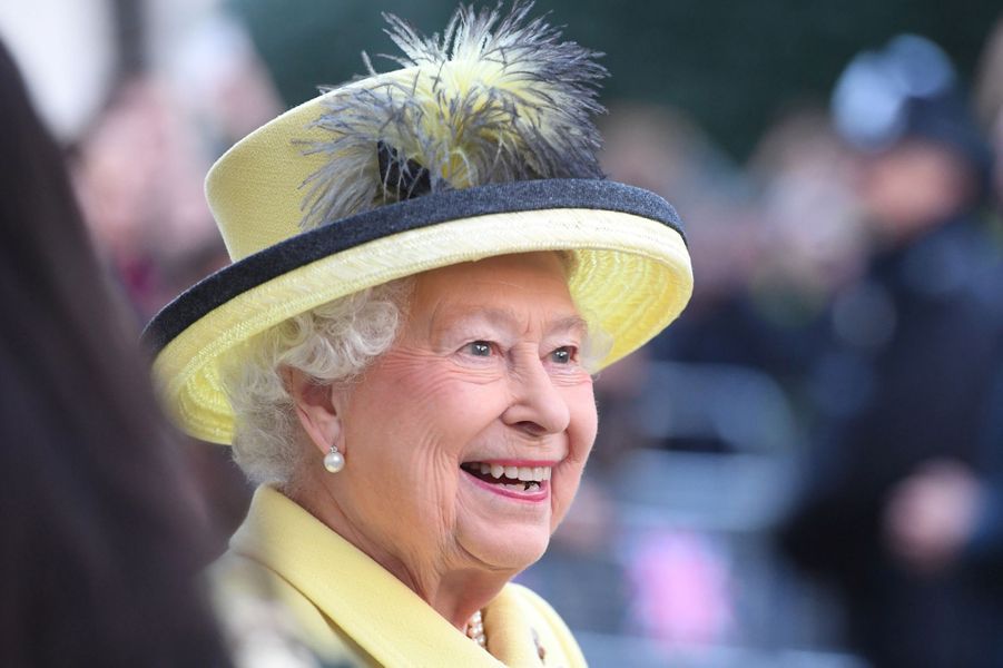 Ouille!   28+  Listes de Reine Elisabeth 1Er? Elisabeth 1er est une souveraine énergique et autoritaire, elle devient progressivement un monarque absolu.