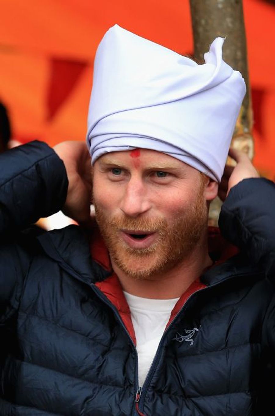 Prince Harry d'Angleterre: Harry, le Népalais