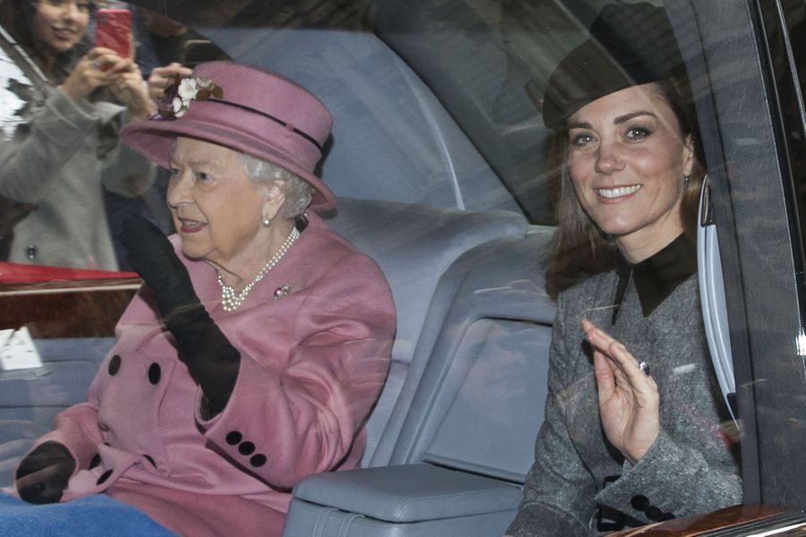 Kate Middleton Rayonnante Pour Sa Toute Premiere Sortie Officielle