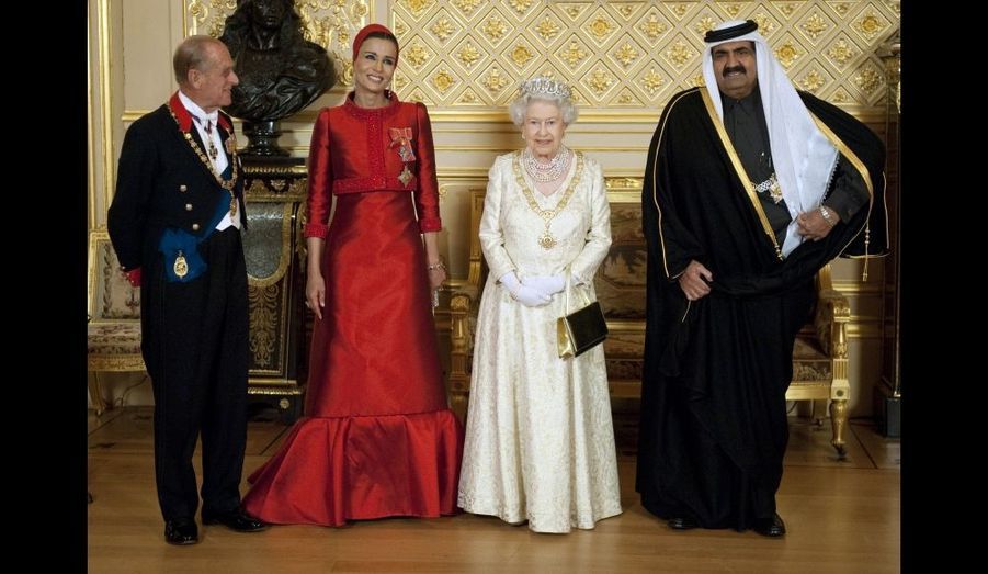 La Reine Elisabeth reçoit l'émir du Qatar