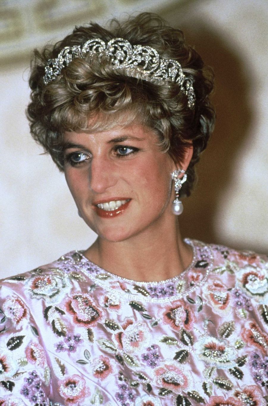 Royal Style - Lady Diana, ses deux diadèmes iconiques en ...
