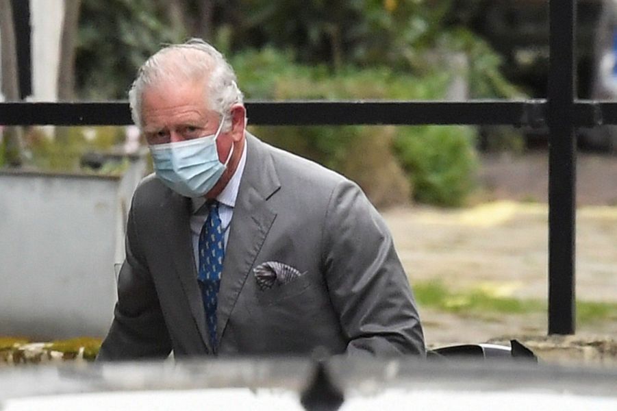 Le prince Charles rend visite à son père, le prince Philip ...