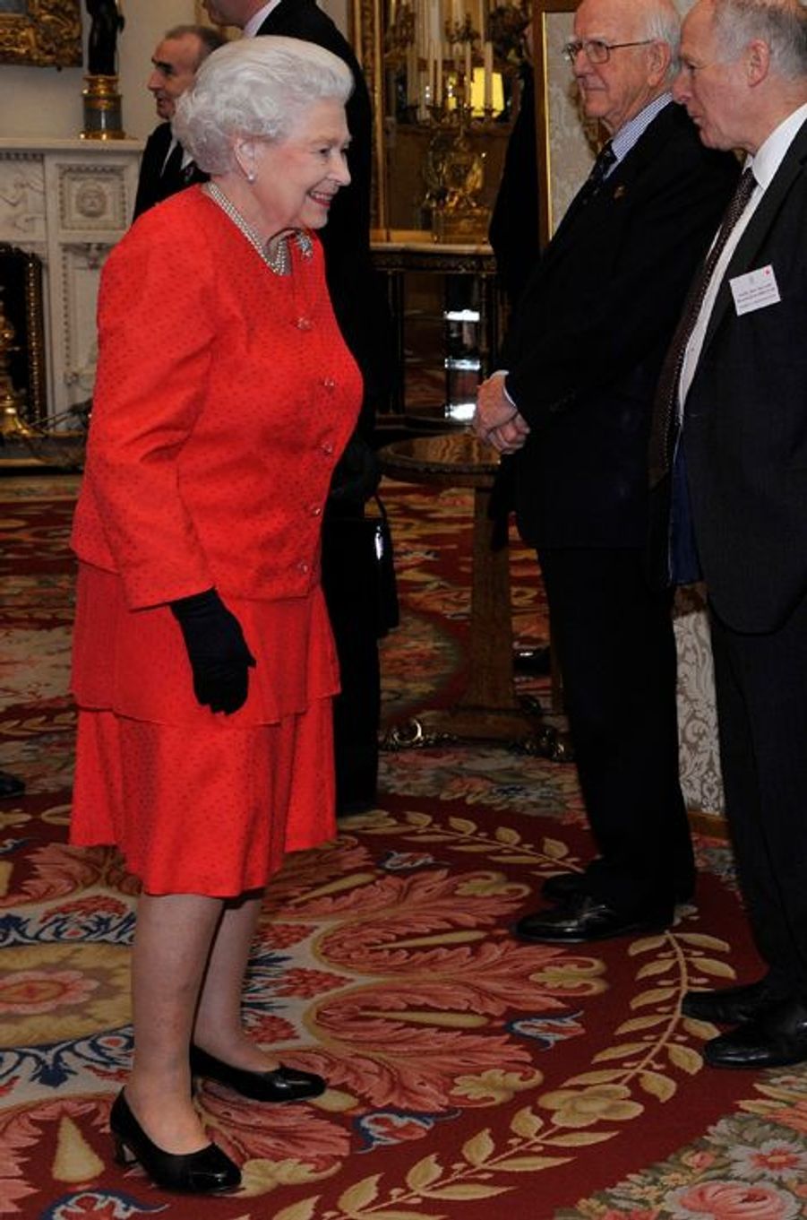 Royal style Elizabeth II, le règne record La reine arcenciel