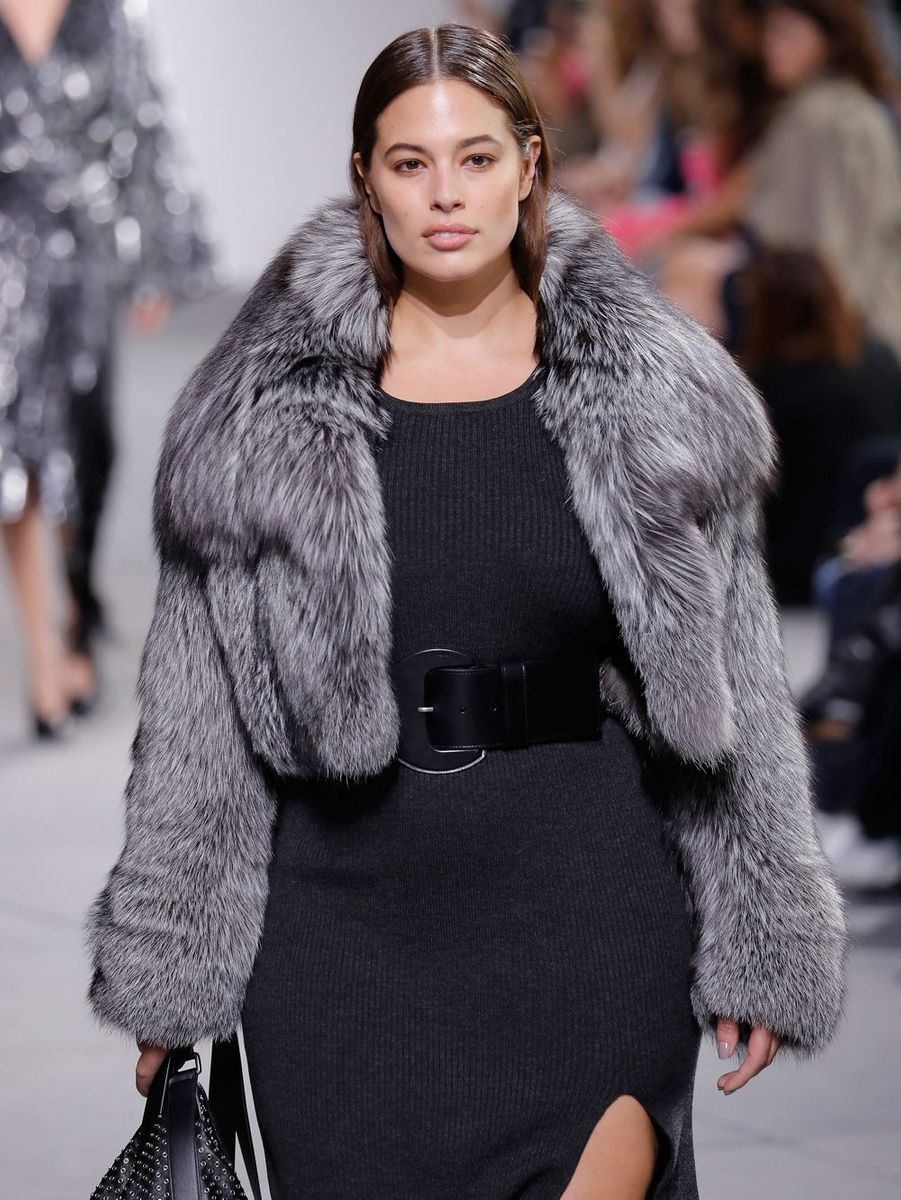 Ashley Graham, mannequin grande taille star de la Fashion Week