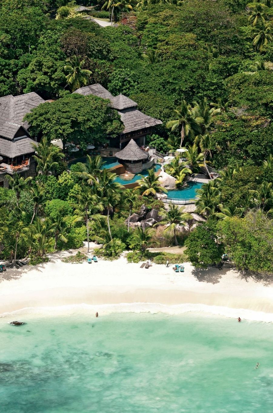 Aux Seychelles d couvrez le plus  beau  golf du monde