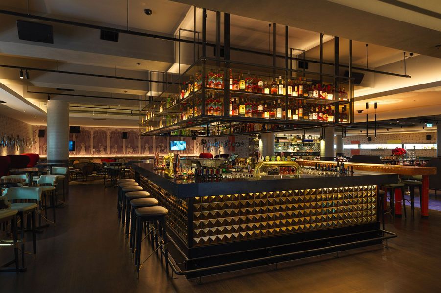 Ces palaces où le gin tonic est roi