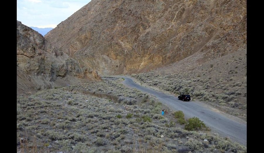 Dans la vallée de l'ombre de la mort Dans la vallée de l'ombre de la mort