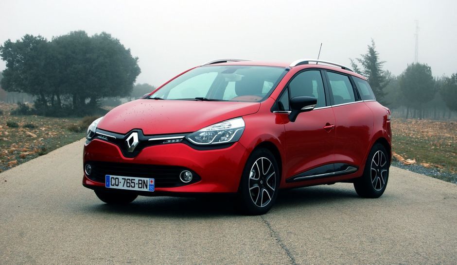 Рено крым. Рено Клио 4 универсал. Рено Клио дизель. Renault Clio 4 Estate 201. Renault Clio 4 2018 универсал красный.