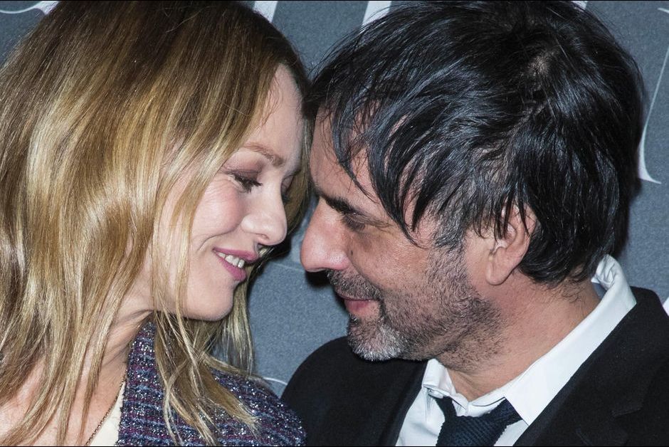 Vanessa Paradis Et Samuel Benchetrit Le Mariage Surprise