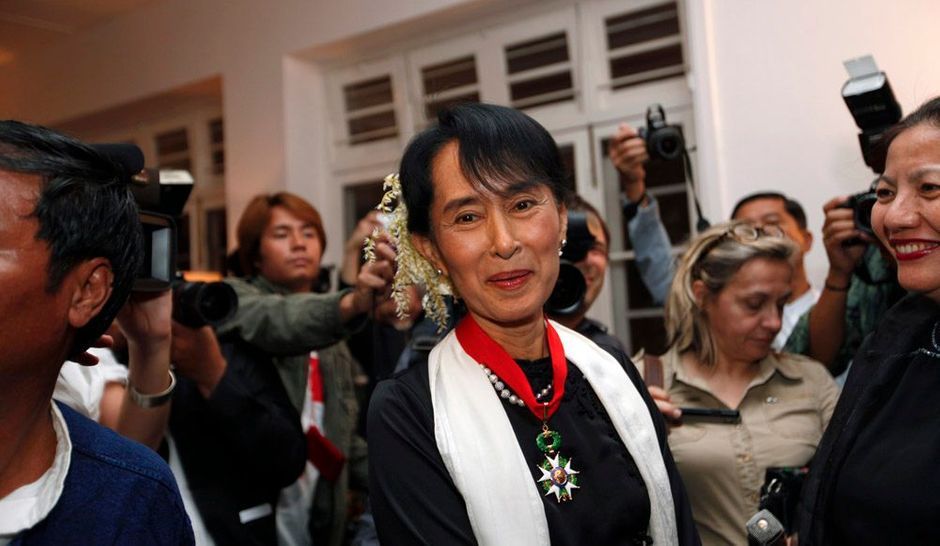 Aung San Suu Kyi élue au parlement