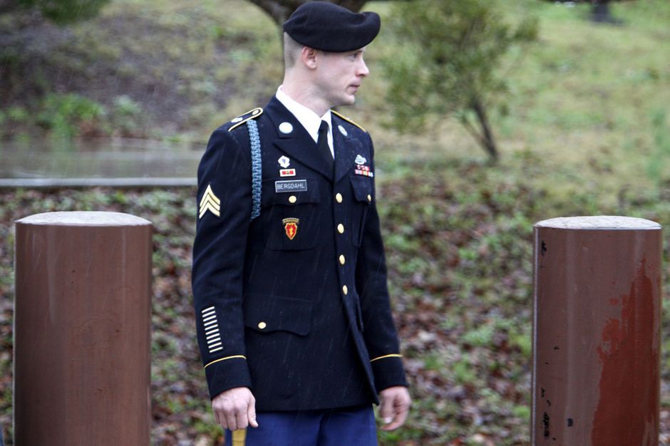 Soldat américain exotage Bowe Bergdahl jugé devant une cour martiale
